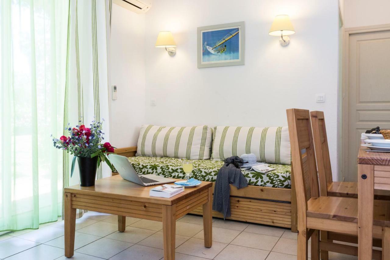 Residence Odalys Acqua Bella Poggio Mezzana Екстер'єр фото
